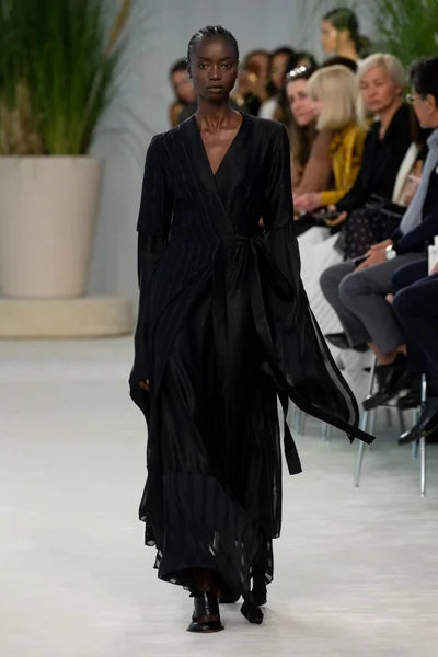 Look 36